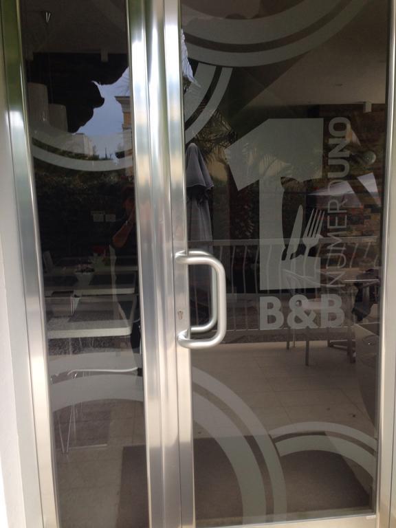 B&B Numero Uno Bisceglie Exteriör bild